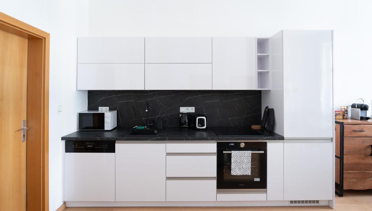 The Dante Prague - Family And Friends Apartments Luaran gambar